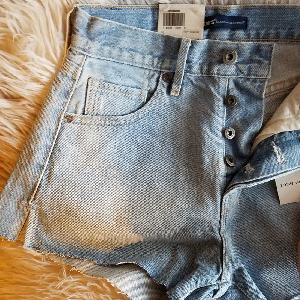 Levi's made and crafted high rise cut off shorts - Picture 6 of 7